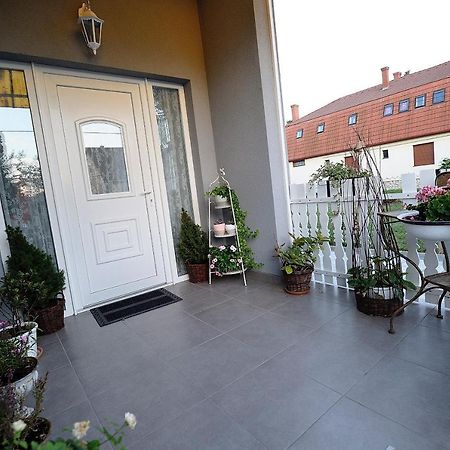 Vintage Home Lelle Balatonlelle Luaran gambar